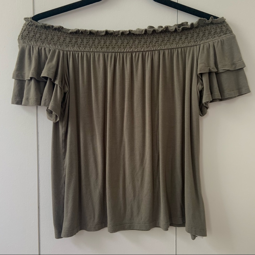 american eagle off-the-shoulder top